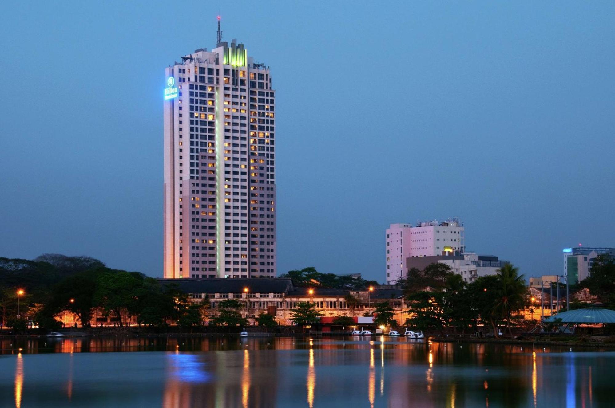 Hilton Colombo Residence Bagian luar foto